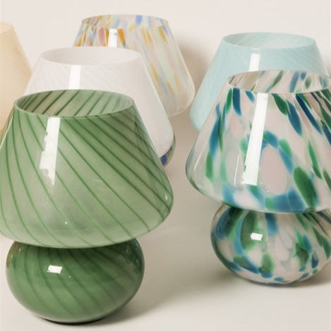 Lampes JOYFUL en verre soufflé colorées de AU Maison