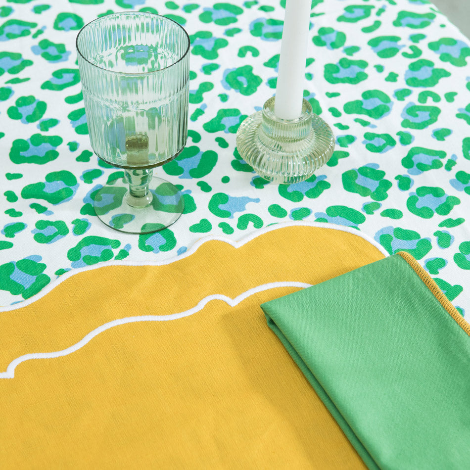 LE LINGE DE TABLE