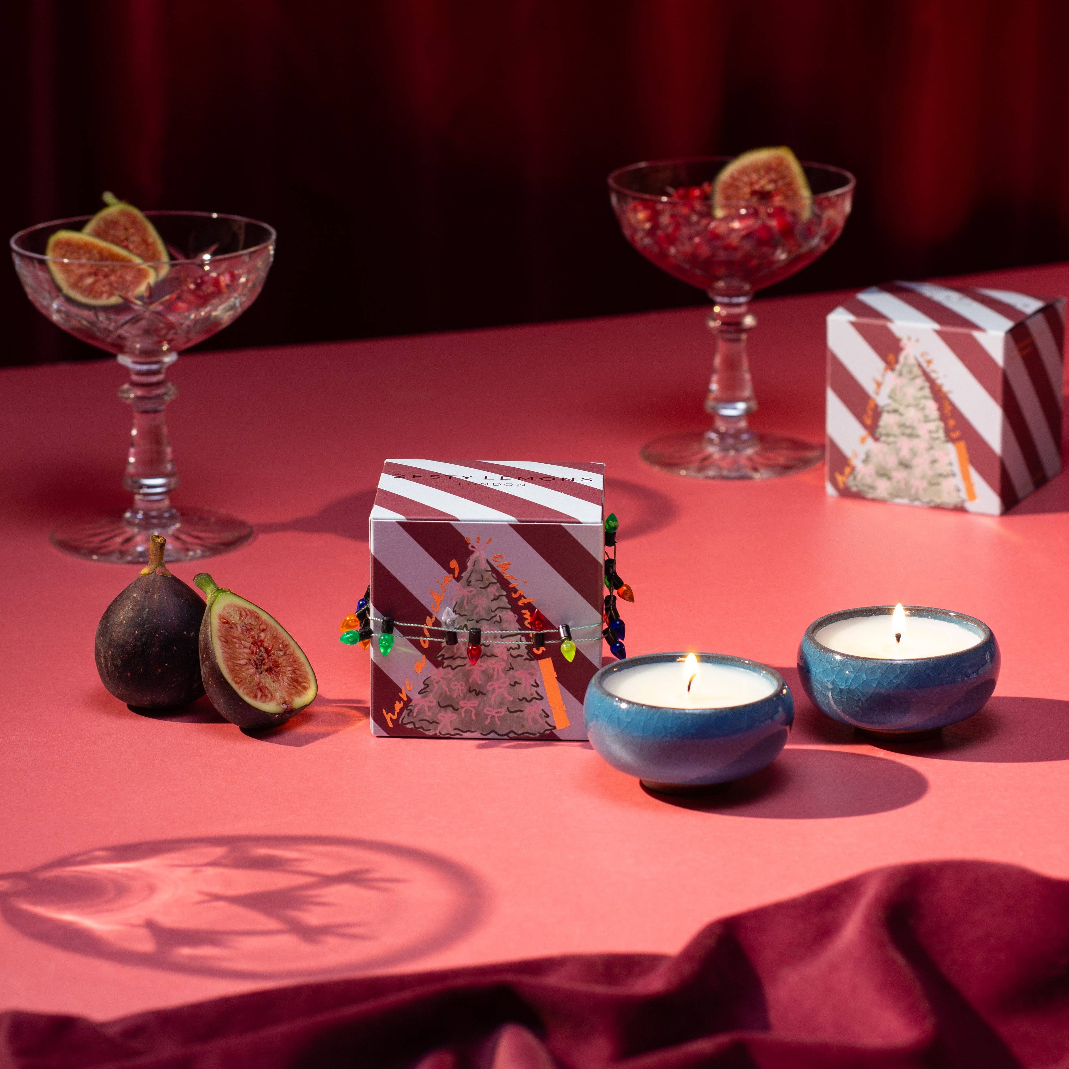 Coffret bougies chauffe-plat Cracking Christmas (Boîte de 2) - coin du feu