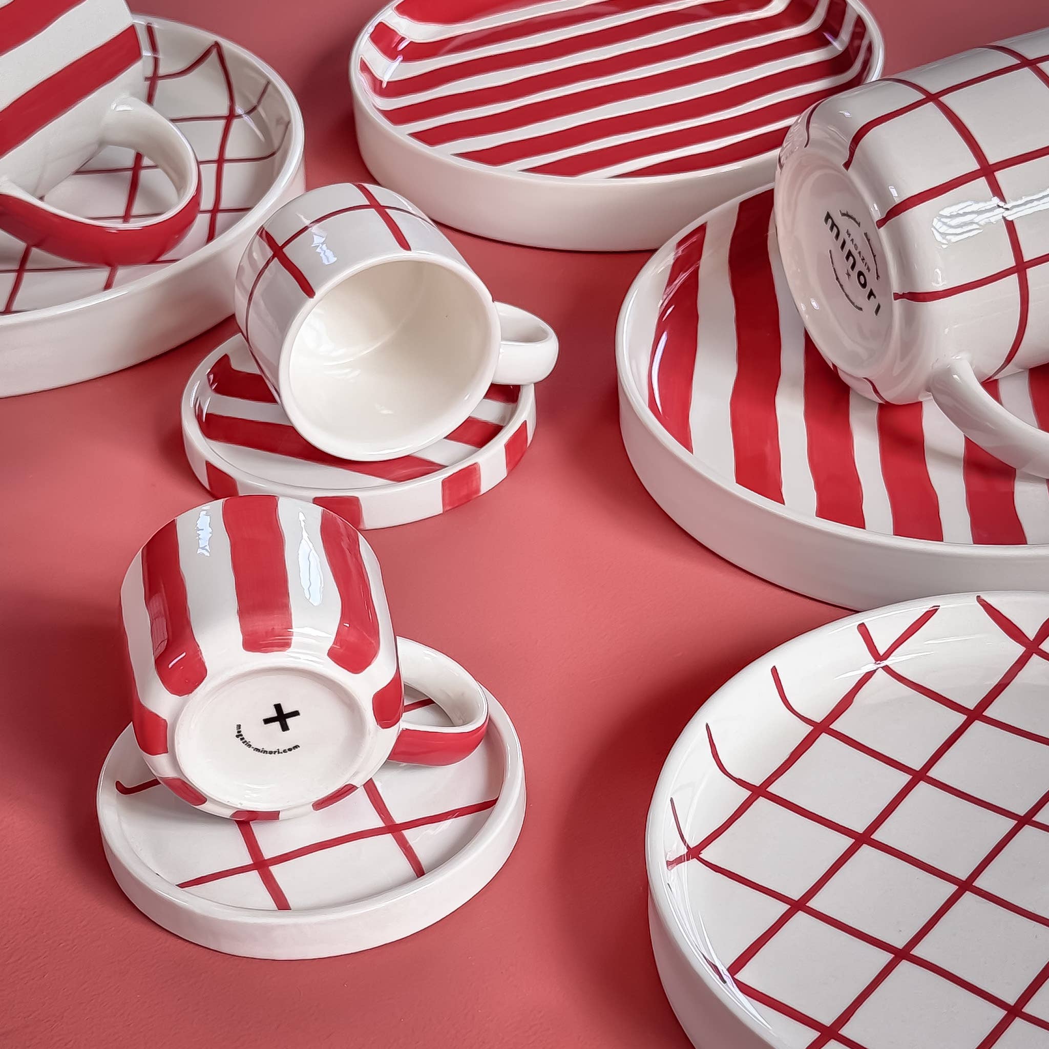 Set de 2 tasses espresso avec soucoupes – STRIPES rouge tramonto