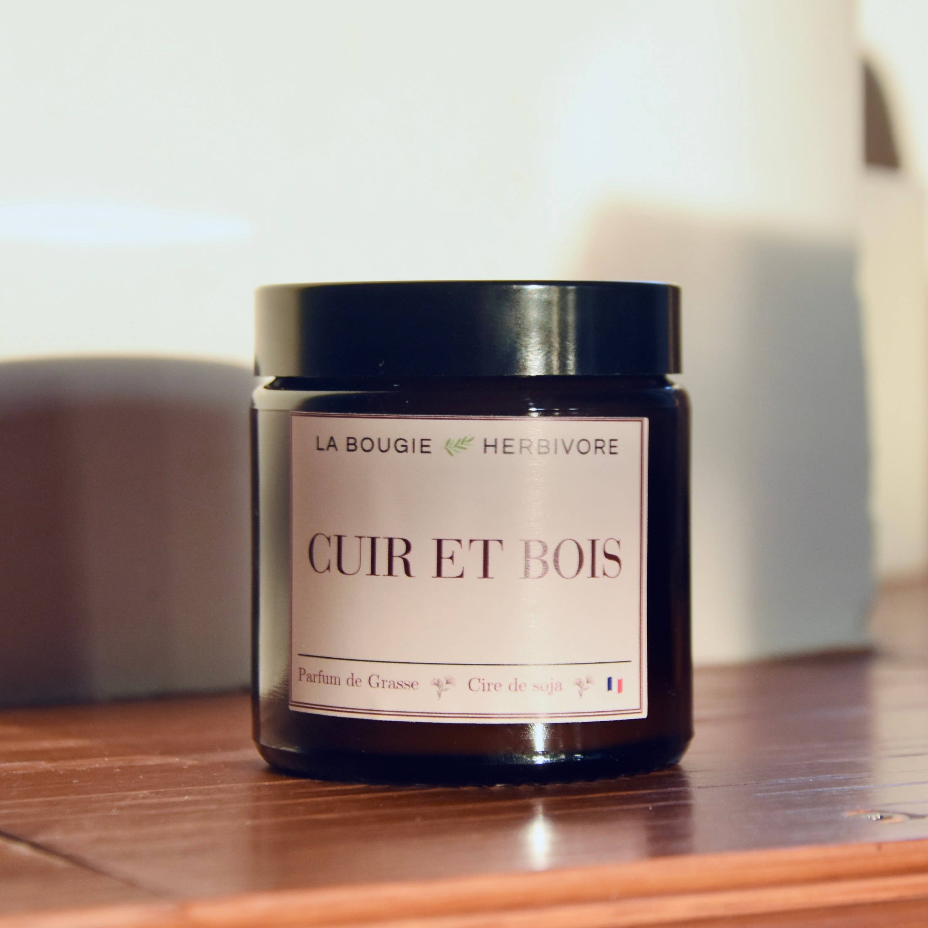 Bougie parfumée CUIR & BOIS