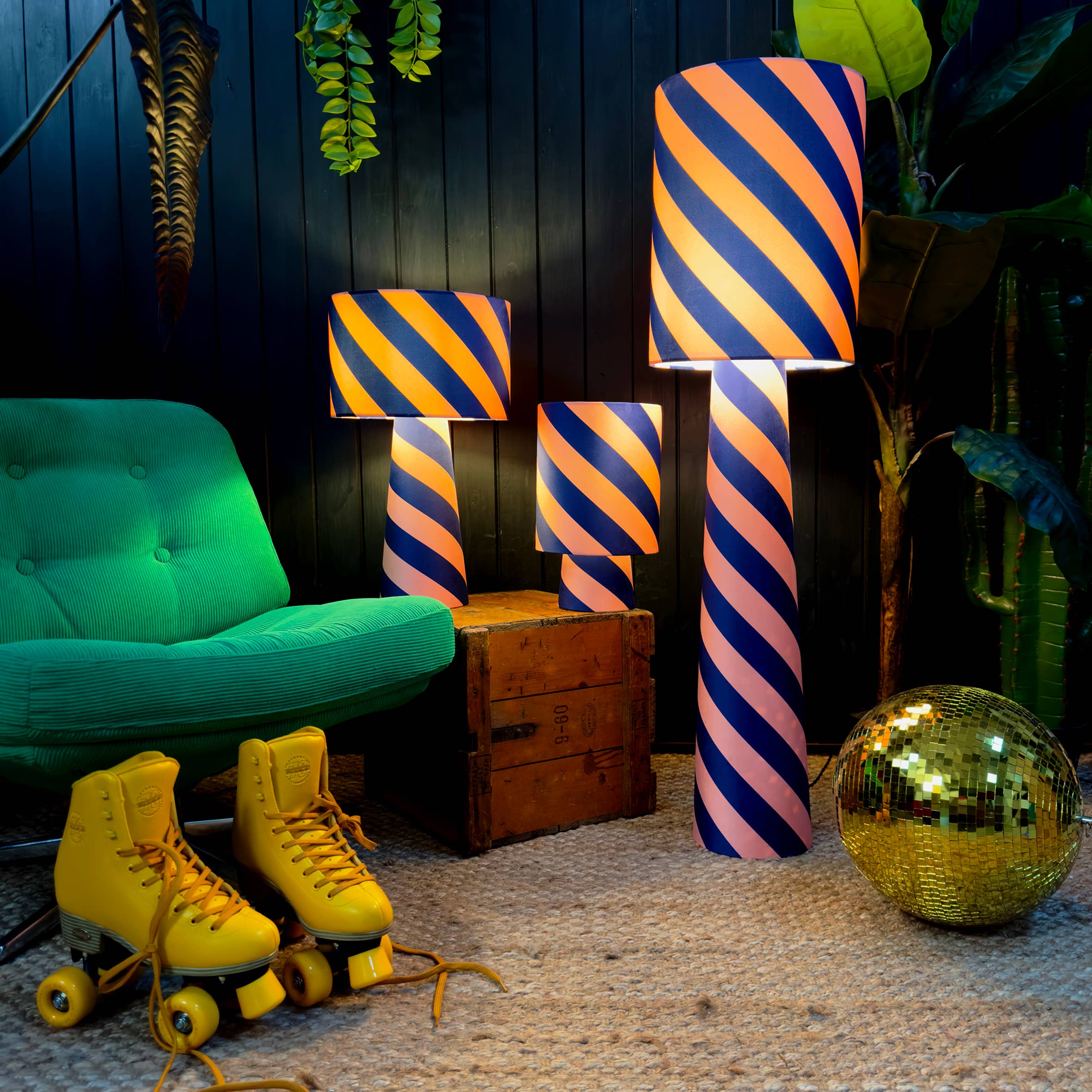Lampe en velours Helter Skelter sans-fil - peach fuzz