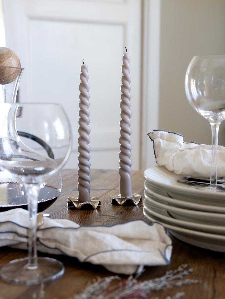 Lot de 2 bougeoirs SIGNE - laiton nickelé