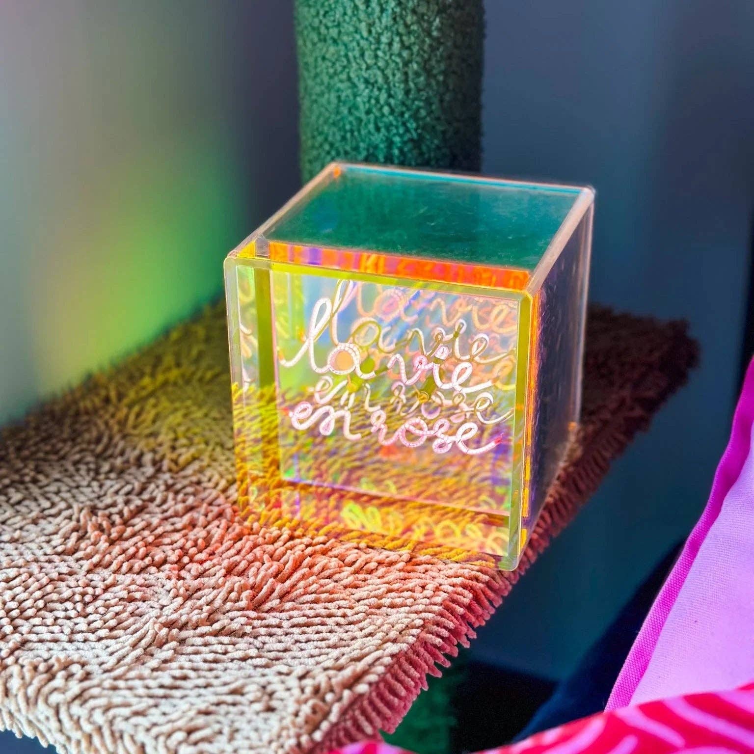 Cube lumineux LA VIE EN ROSE