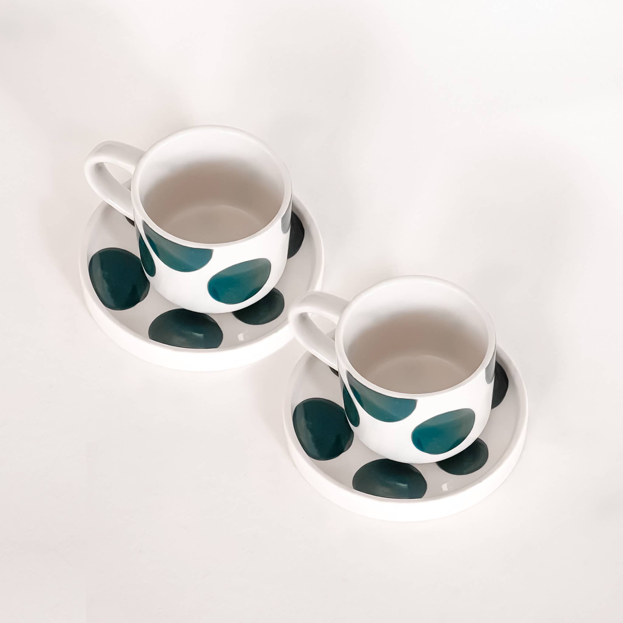 Set de 2 tasses espresso avec soucoupes – DOTS vert doux