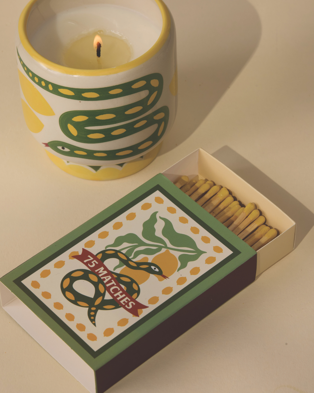 Bougie parfumée A DOPO ! - SNAKE