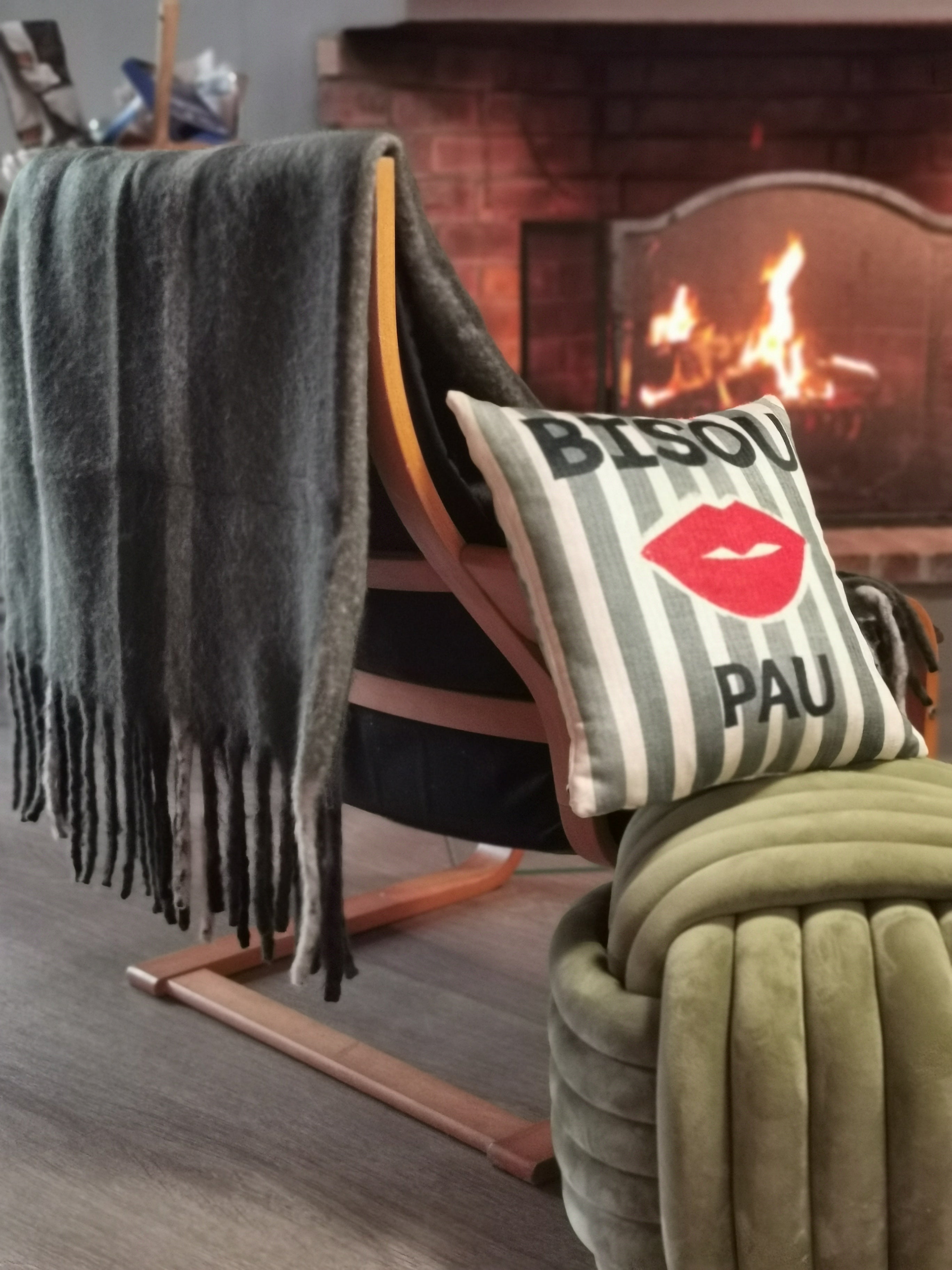 Coussin BISOU PAU - nouvelles couleurs