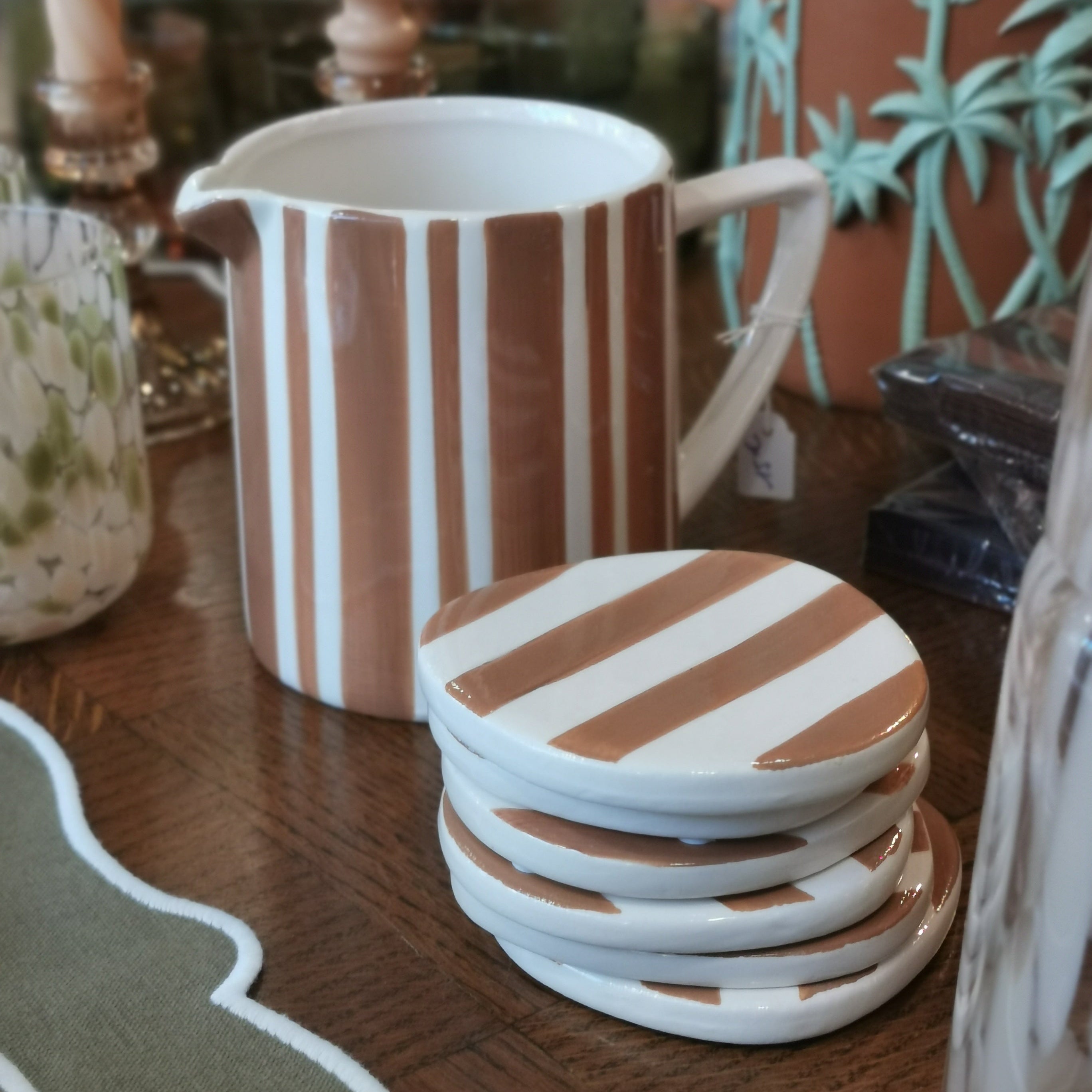 Pichet à rayures (petit modèle) - marron