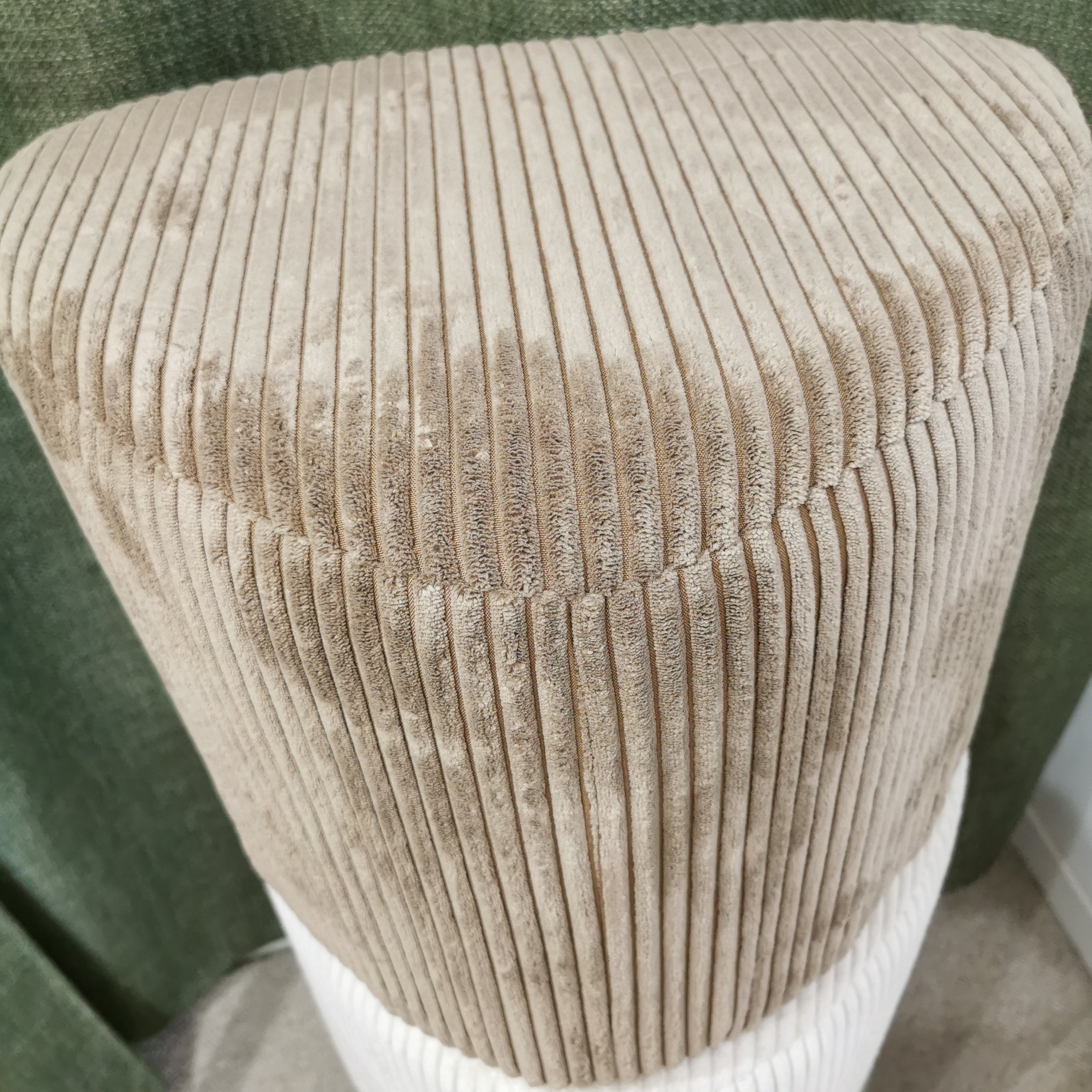 Pouf EVE - velours cotelé