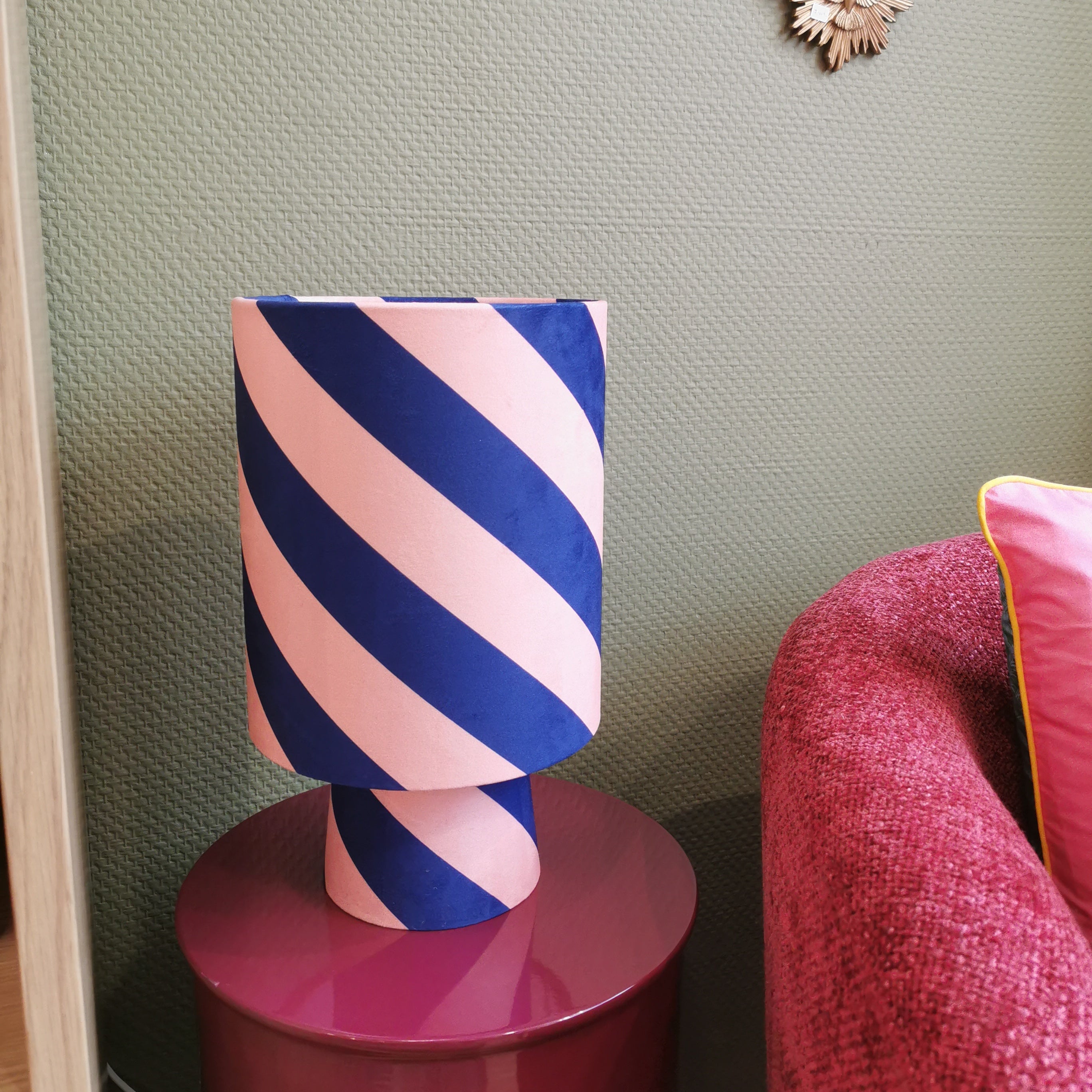 Lampe en velours Helter Skelter sans-fil - peach fuzz
