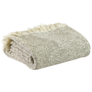 Plaid Jane Maison Vivaraise coloris olive chiné, texture bouclette et franges écrues.