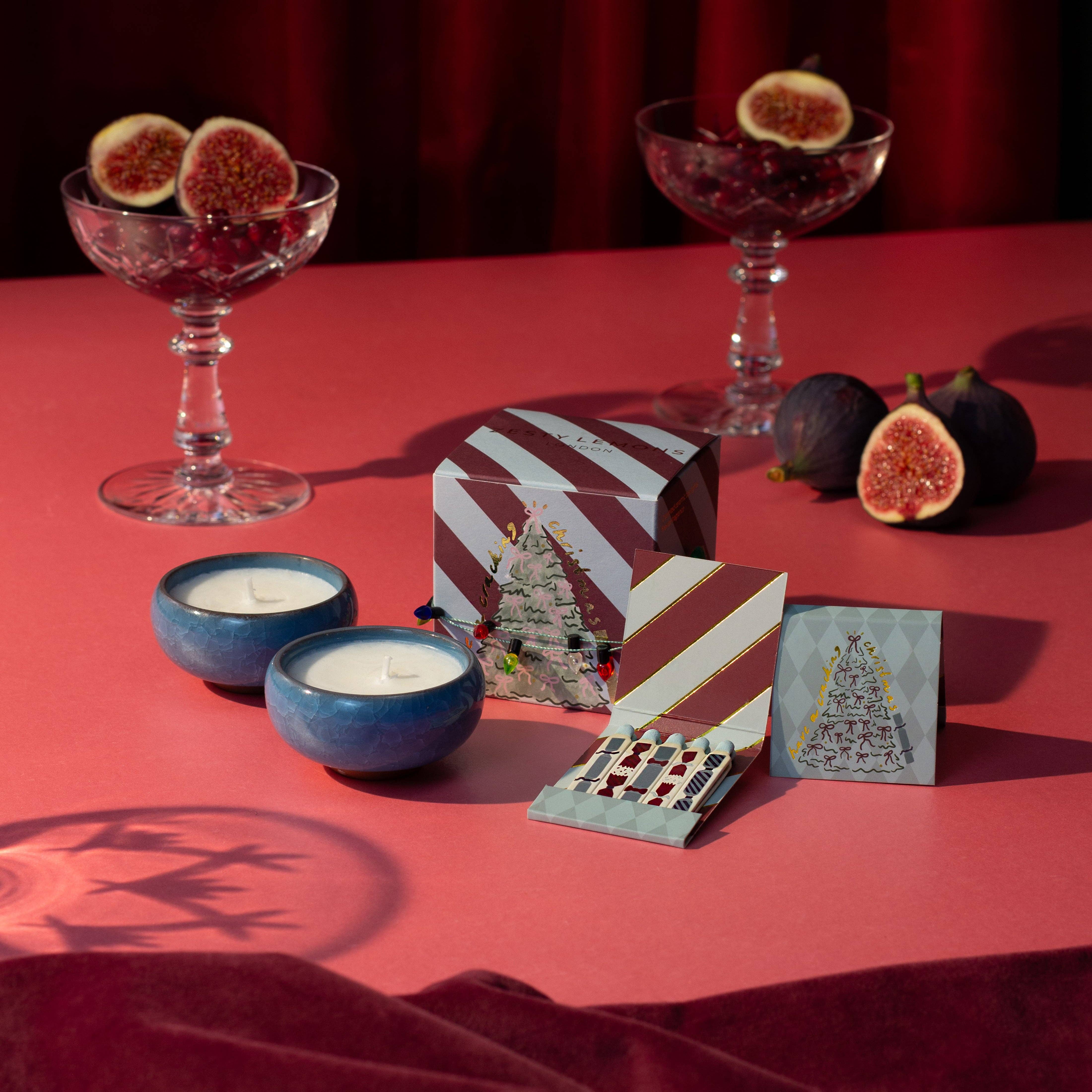 Coffret bougies chauffe-plat Cracking Christmas (Boîte de 2) - coin du feu