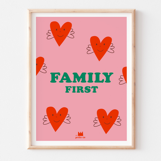 Affiche - FAMILY FIRST