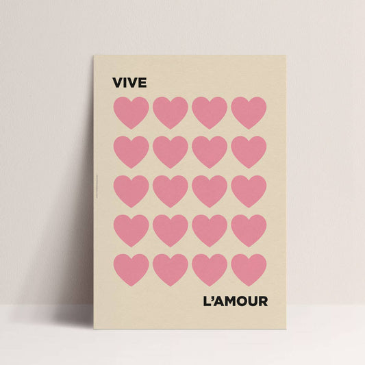 Affiche Vive l'Amour – Papier & Co – fond crème, cœurs roses, typographie noire – format 30x40 cm