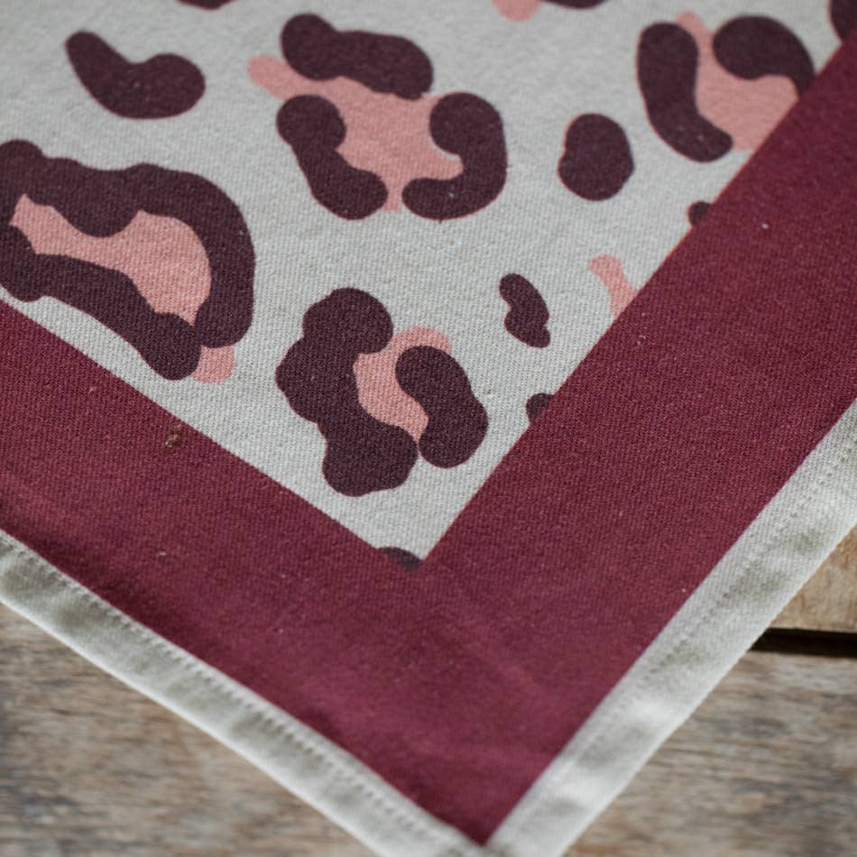 Lot de 2 Sets de table - Motif léopard rouge