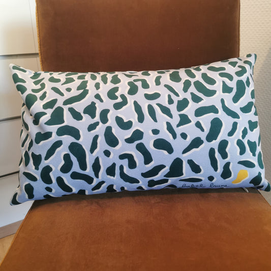Coussin motif léopard en suédine de velours de la marque BABEL BRUNE