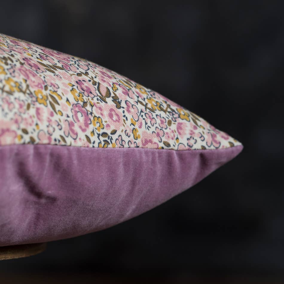Coussin à fleurs