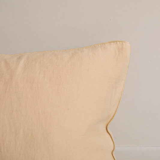 Coussin en lin uni - amande