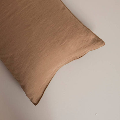 Coussin en lin uni - tabac