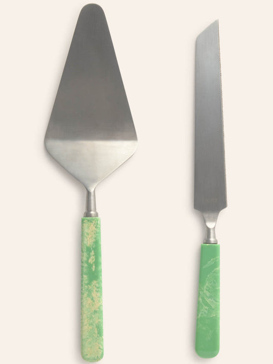 Couverts de service pour tarte