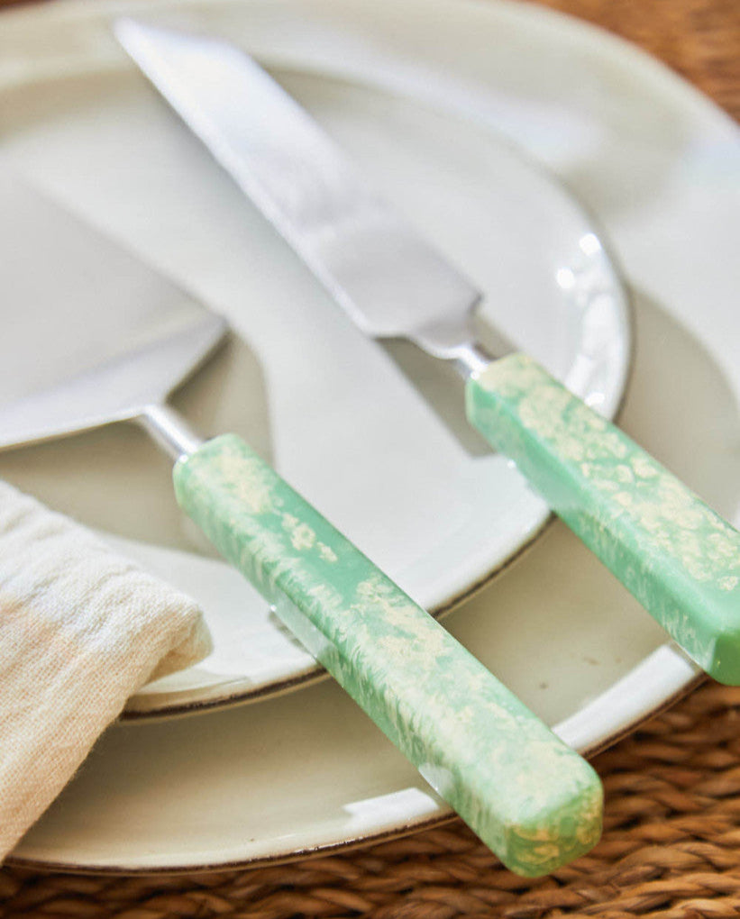 Couverts de service pour tarte