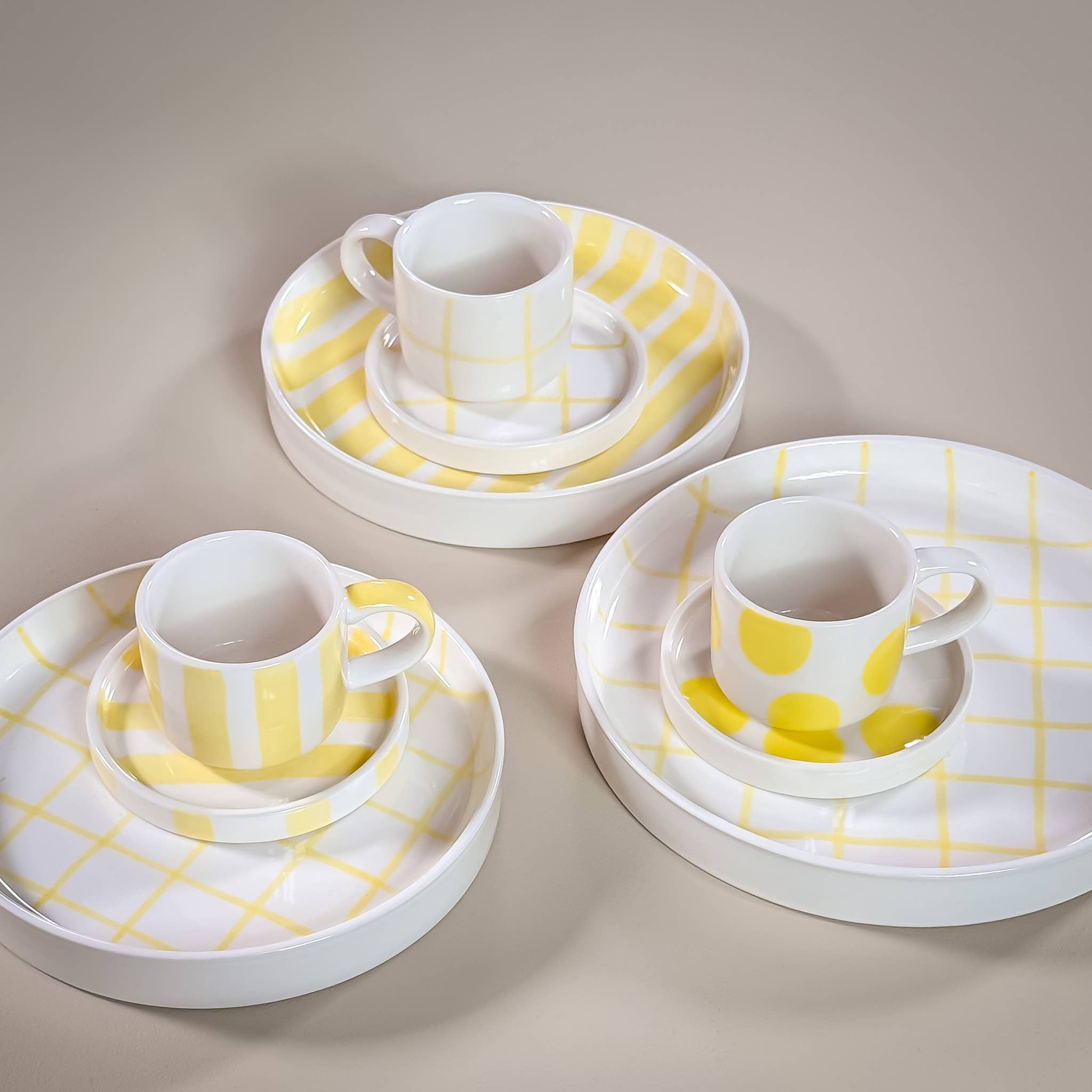 Set de 2 tasses espresso avec soucoupes – DOTS jaune spiaggia