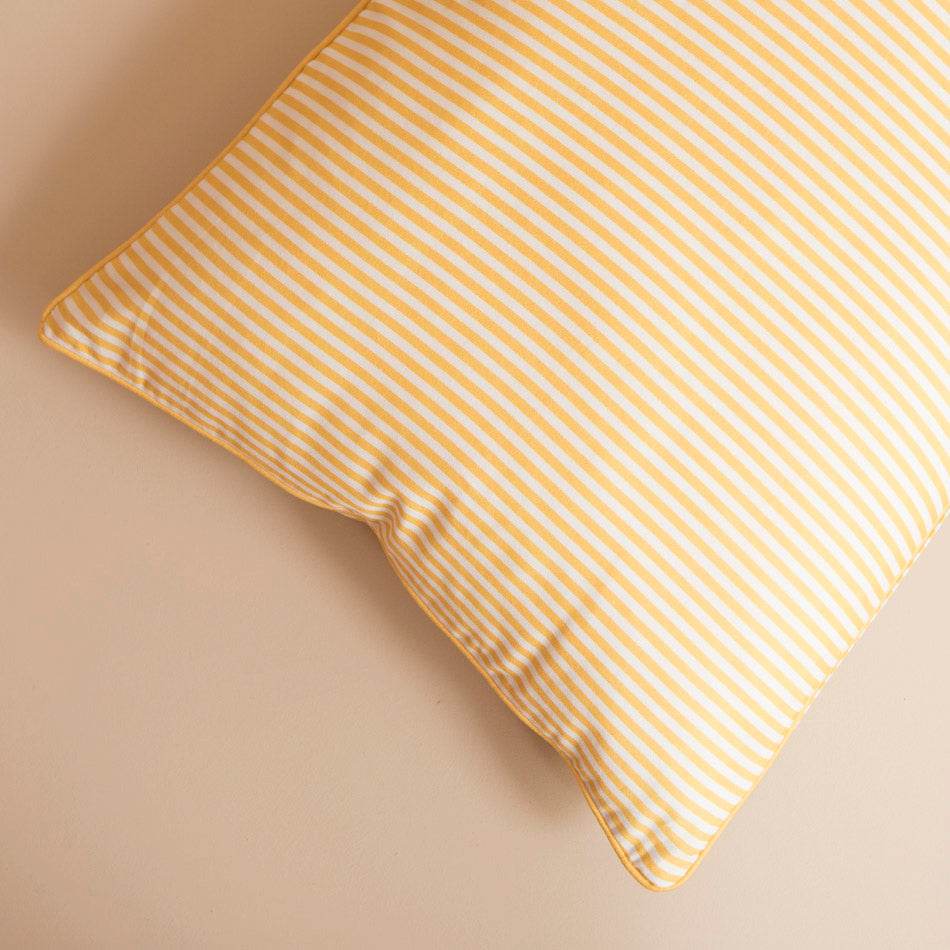 Coussin à rayures - 50 x 70 cm