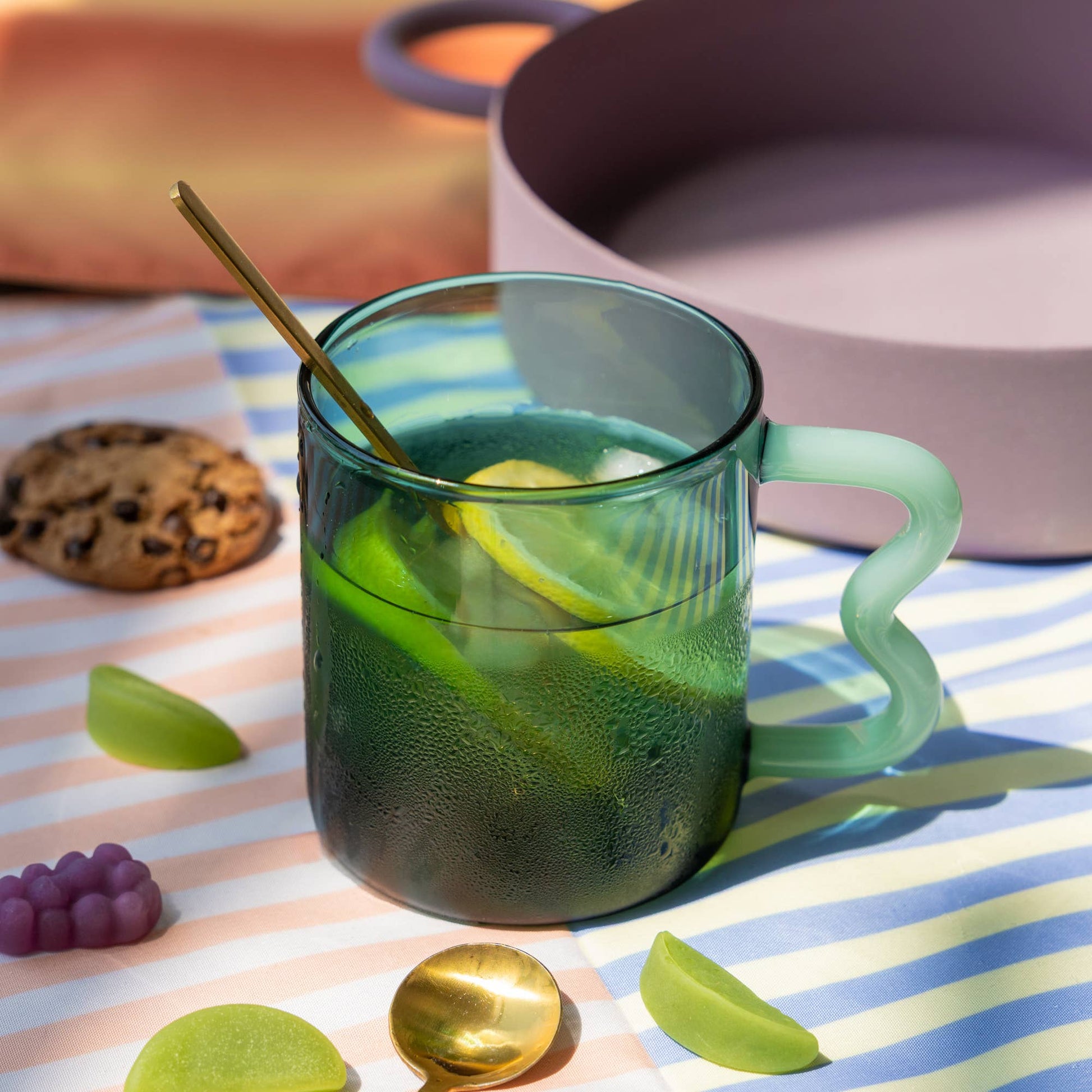 Mug en verre, vert, Helio FERRETTI