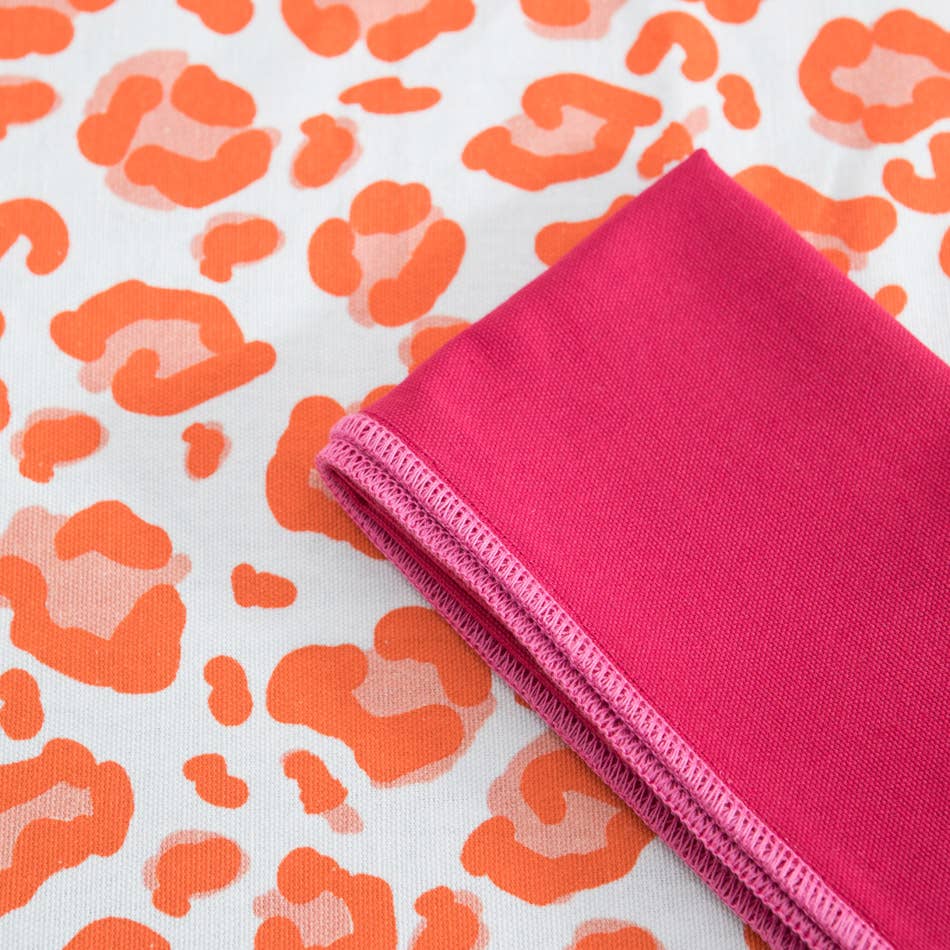 Nappe léopard rose