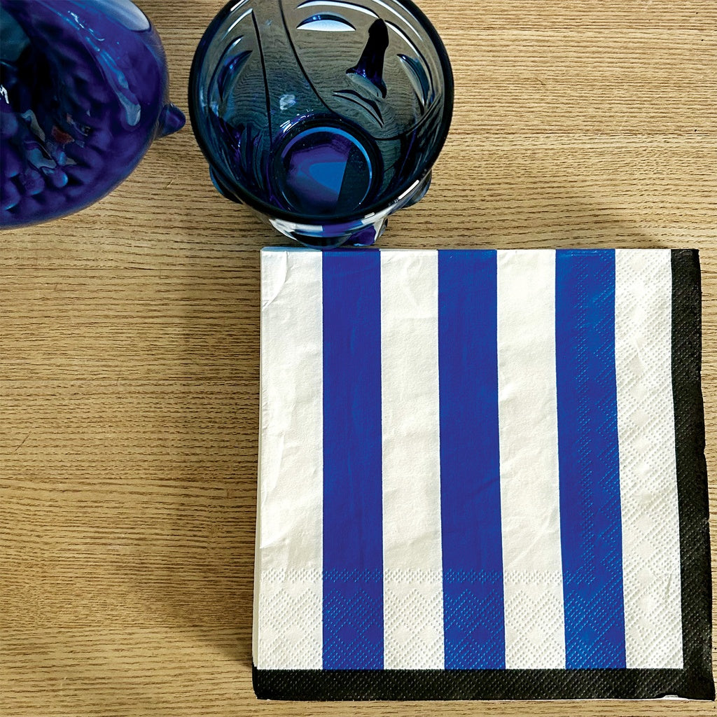 Serviettes en papier à rayures