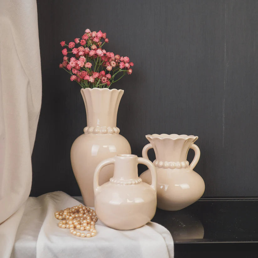 Vase cols perlés